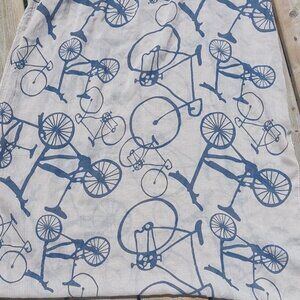 Bicycle print scarf